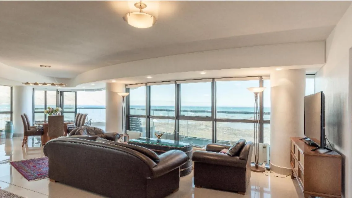 Appartamento Ocean View De Luxe Strand