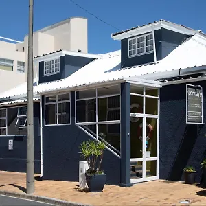 Loddey'S Guest House - By Beach Collection Strand