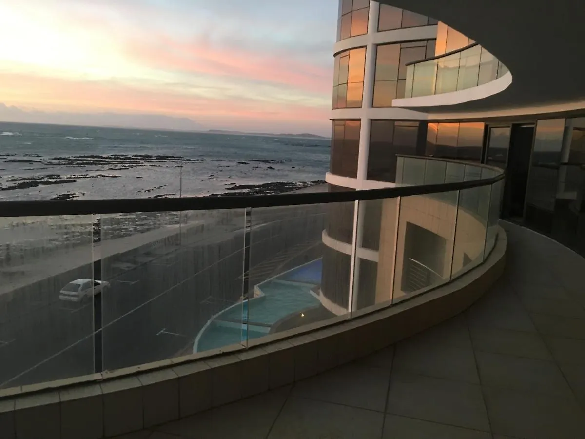 Ocean View De Luxe Apartment Strand